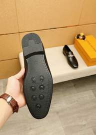 Picture of Louis Vuitton Shoes _SKU2241162SZ38-4413940
